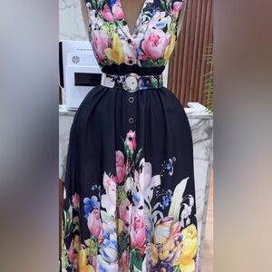 Brand new Floral Fantasy Princess Dress S !